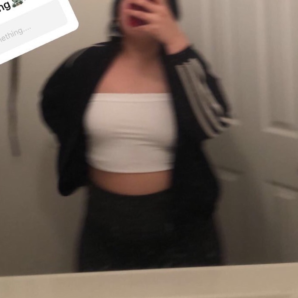 Meet your Posher, Alondra